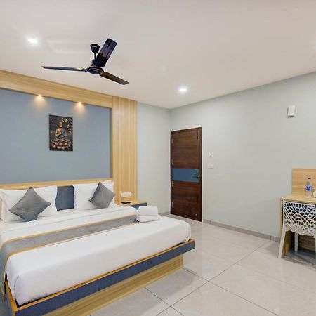 Hotel Park Lane Yelahanka Bangalore Luaran gambar